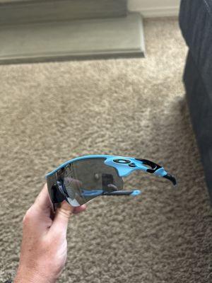 This frame color wave doesn't exist on Oakley