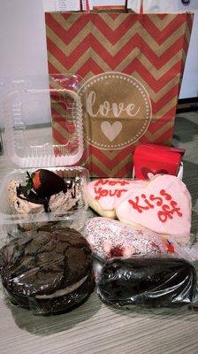 Delicious and beautiful vegan valentine bag from Cake Walk Baking!