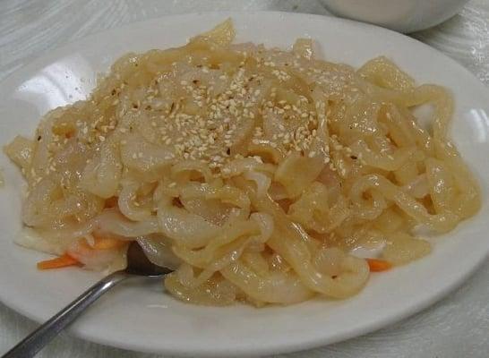 Sesame jellyfish served cold