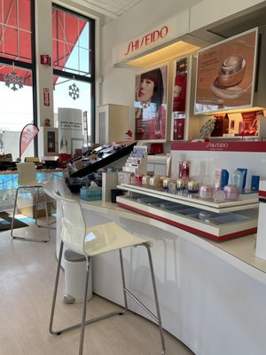 Beauty Couture Shiseido Cosmetics