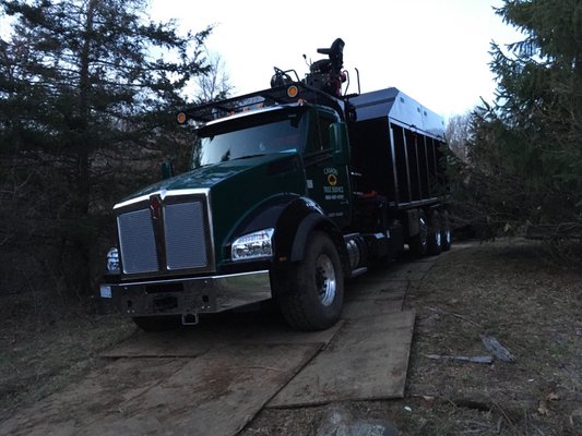 High capacity chip truck/log loader