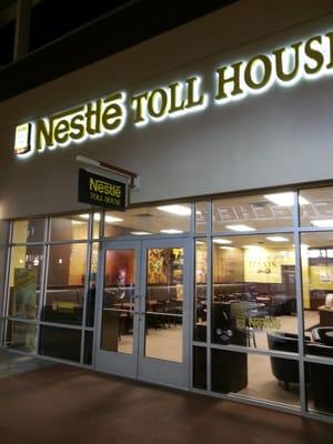 Nestle toll house cafe. Good cookies, good crepes, big menu and its inside the tanger outlet