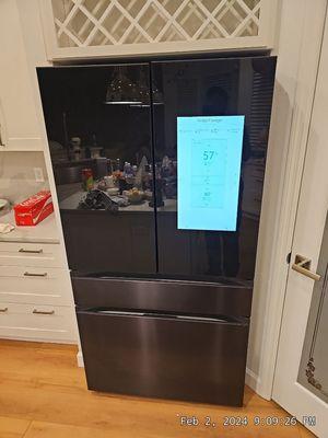 Samsung BeSpoke Refrigerator Family Hub