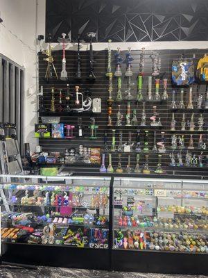 Cali Bear Smoke Shop