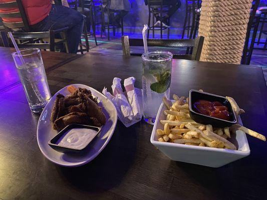 Plain fried wings and French Fries  Sprite and Mojito