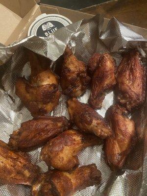 10 plain wings