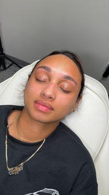 Eyebrow Tinting