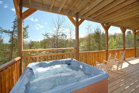 Hot Tub, Decks and Rockers to enjoy the view.