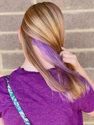 Highlight color and a pop of purple.