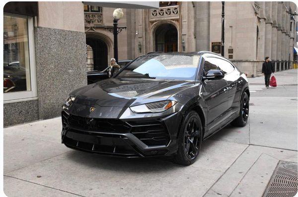 Lamborghini Urus is available for daily rental, please call to make reservation 4044323113