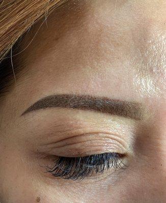 Eyebrows ombré by Helen