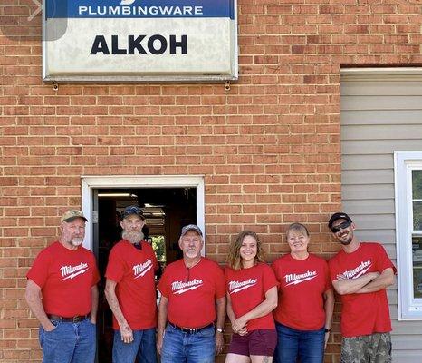 Our ALKOH family is ready to help you with your plumbing or electrical project :)