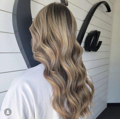 Full blonde balayage!