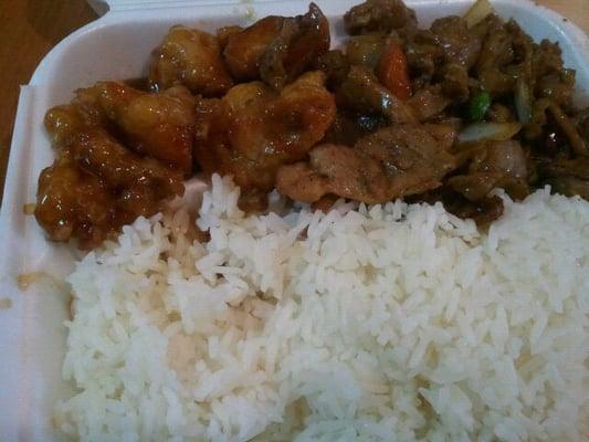 Orange chicken, white rice, black pepper chicken