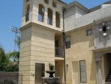 This is the smelly fountain in the courtyard. It always stinks, the elevator always smells of urine, and that fountain leaks!