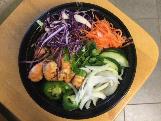 Seafood medley bowl (salad)