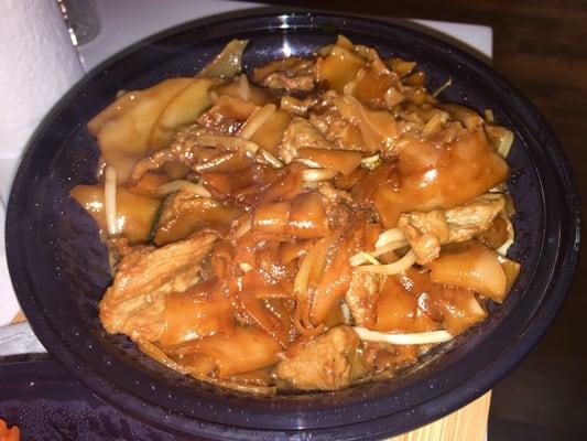 Beef chow fun