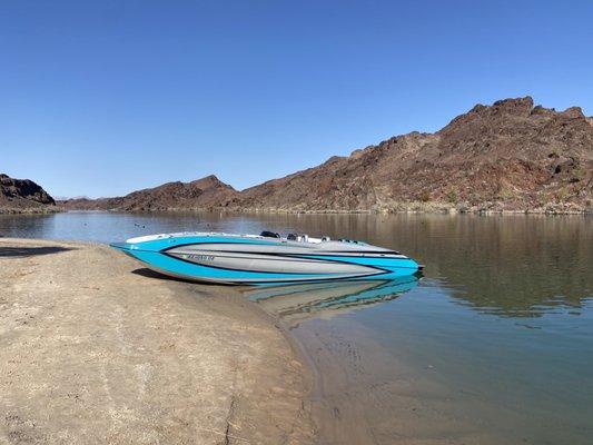 26' Cheetah Wildcat @ Steamboat Cove, Lake Havasu AZ