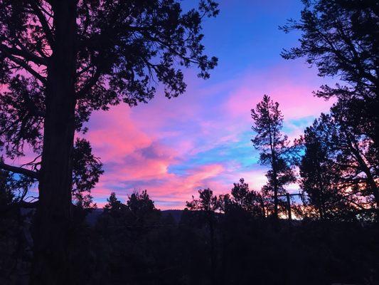 Love this sunset! www.bigbearbecki.com