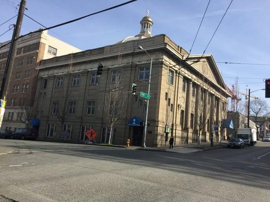 Mom was very fond of this church and congregation in 80's and 90's when she lived on Capitol Hill...