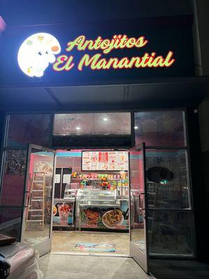 Antojitos El Manantial