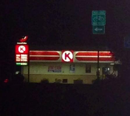 Night time @ the Circle K