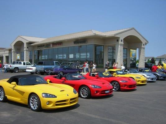 Waconia Dodge Chrylser Jeep Viper Day