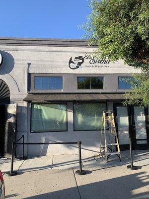 What was once a salon turned into a restaurant.