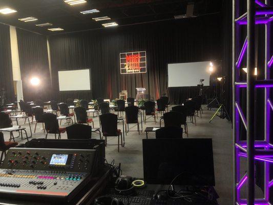 Corporate meeting and Live Streaming event in our Soundstage.