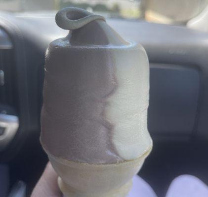 Large Half and Half Cone.