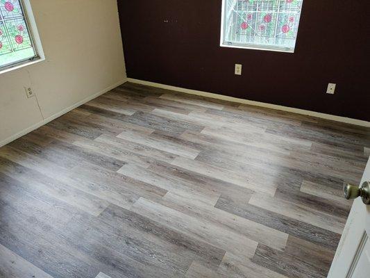 My boyfriend's old place after they cleaned it. The baseboards were literally grey and black from dust before they came.