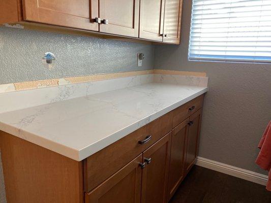 New countertop before backsplash is installed.