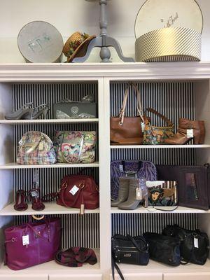 Refreshed handbag display