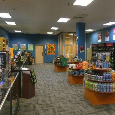 X-Treme Smoke & Vapor (Delavan, WI)