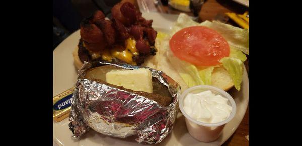 Bacon cheeseburger w/ baked potato