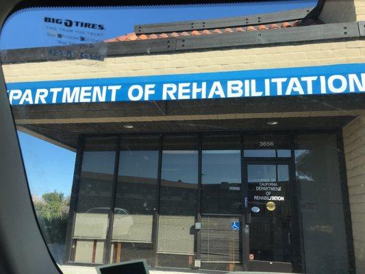 Storefront in a strip mall next to the sprawling Kaiser outpatient clinics