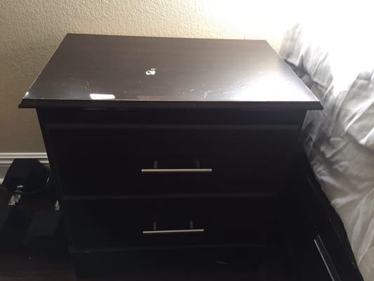 It looks so bad! Im very disappointed, specially for the price. Very low quality furniture!