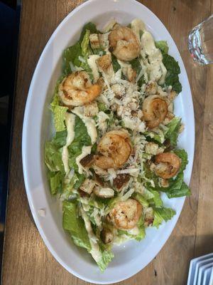 Ceasar salad with shrimp