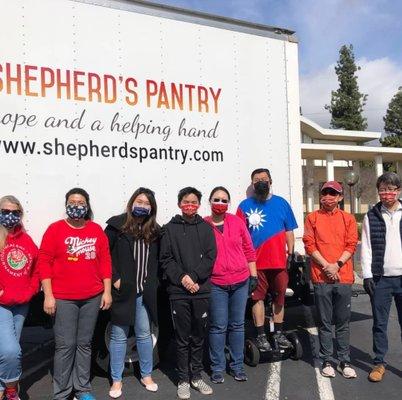 To donate @shepherdspantry (venmo) We provide food and resources to those in the San Gabriel Valley. Volunteers needed today!