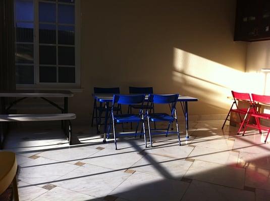 Kids eating area adjacent to kitchen