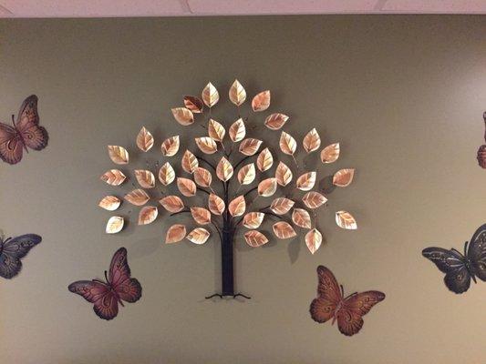 The Rainbow Bridge Room, where families can view their pet or hold a memorial service before cremation.