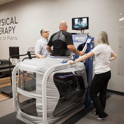 Anti-Gravity Treadmill (AlterG) with live camera streaming of ankle/foot running mechanics.