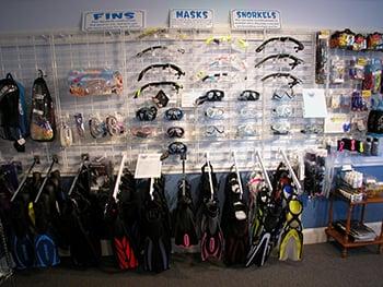 Mask & Fins in the retail store.