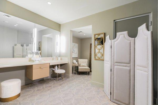 Bridal Suite/Speaker Ready Room