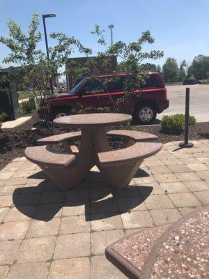 Outdoor eating courtyard