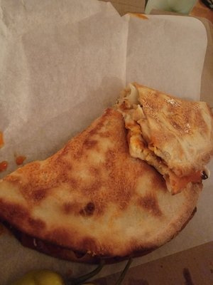 Buffalo chicken papadilla