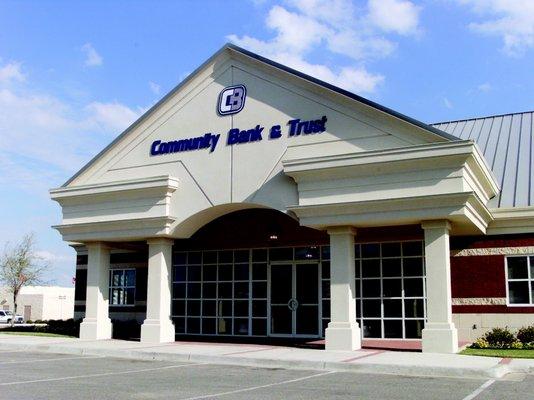 Community Bank & Trust location at 8820 Chapel Road.