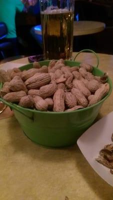 Free peanuts!