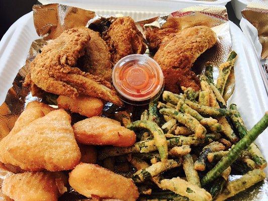 Fried chicken,mac,green beans!!!!!