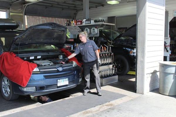 Oil Stop Drive Thru Oil Change 775 Medford Center, Medford, OR 97504 (541) 773-8580